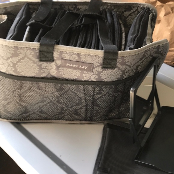 12 Mary Kay Collapsible Black Mirror Trays with Bags and Large Tote